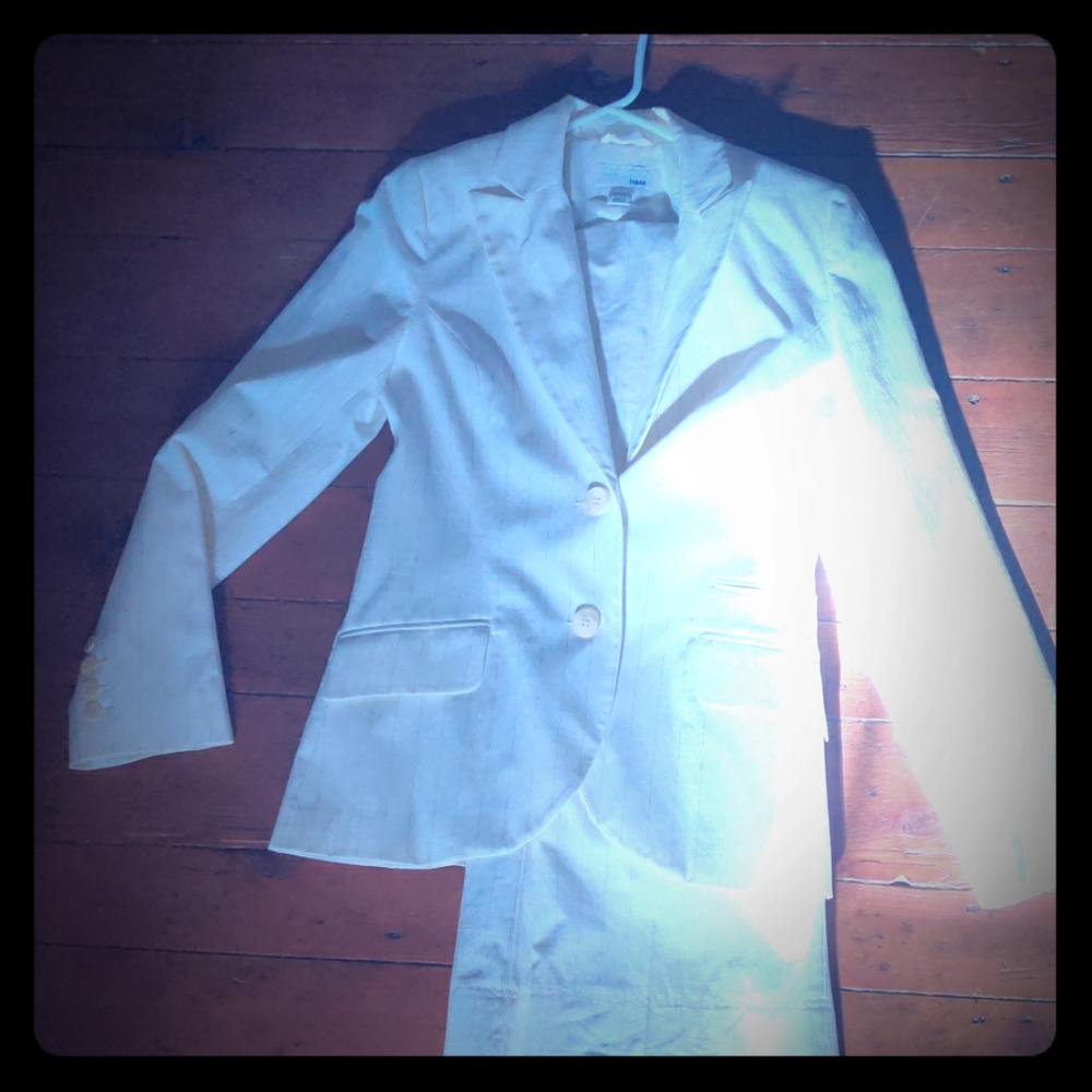 Hand M cream suit